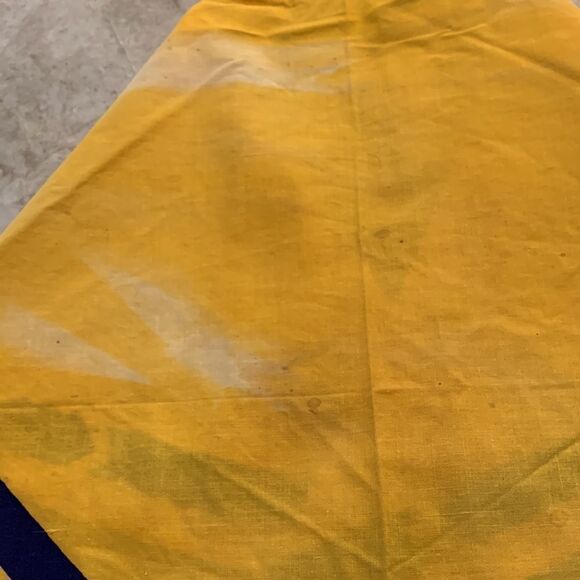 Vintage cub Scouts scarf - Picture 3 of 3